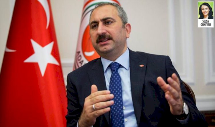 Adalet Bakanı Abdülhamit Gül'ün görevden alınacağı iddia edildi
