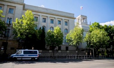 Berlin'deki Rus Büyükelçiliği'nde gizemli ölüm
