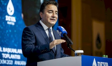Babacan'dan Bahçeli'ye: AYM'yi kapatmak haddiniz değil