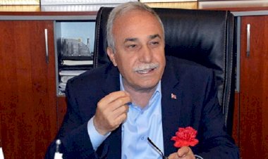 AKP’li Fakıbaba: FETÖ etkinliğine gittim, yanımda bakan bey, bir tarafımda o zamanki valimiz Sayın Celalettin Güven vardı