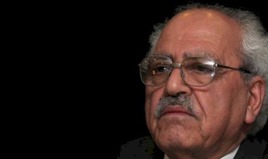Türk edebiyatının büyük ismi Sezai Karakoç Hakk'a yürüdü