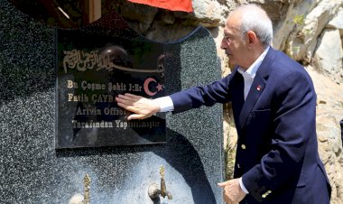 Bir tarikat lideri olarak Kemal Kılıçdaroğlu!