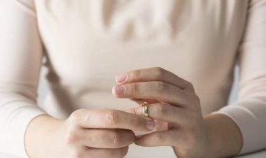 Türkiye’de boşanmış kadın olmak: Maddi ve manevi gittikçe ağırlaşan bir yük