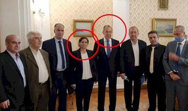 Rusya PKK - YPG'li alçakları Moskova'da ağırladı! Lavrov terörist heyeti makamında kabul etti
