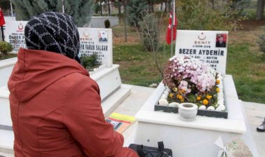 Şehit annesinden duygulandıran paylaşım