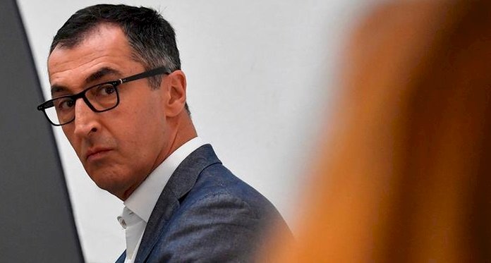 Müstakbel Tarım Bakanı Özdemir'den göçmenlik vurgusu