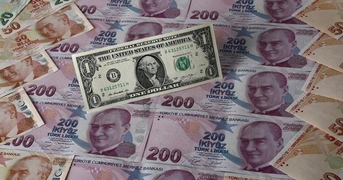 Dolar yeniden 13 TL'yi gördü