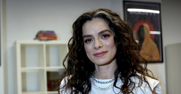 ÖZGE ÖZPİRİNÇCİ ANNE OLDU!