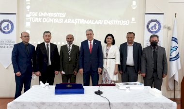  Rektör Budak, “İzmir, Timur tarafından fethedildikten bu yana bir Türk yurdudur”
