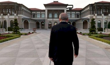 Külliye Erdoğan'ı halktan kopardı