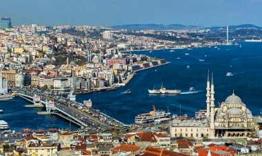 İstanbul'da koku alarmı... Prof. Dr. Naci Görür  açıkladı