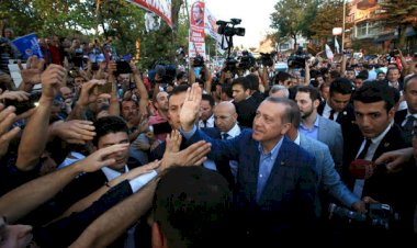 Mehmet Ocaktan AK Parti aslında neyi kaybetti?