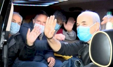 Emekli amirallerin avukatı, 12 yıla kadar hapis istenen iddianamenin iade edilmesi için başvuruda bulundu