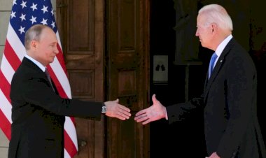 "Putin Biden'la Yüz Yüze Görüşmek İstiyor"