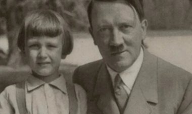 Merkel, Hitler'in kızı mı?