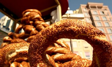 Ekonomik kriz Kuzey Kıbrıs'ı da vurdu: Simit artık 10 TL