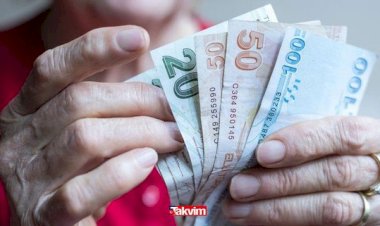 Küçük "Emekli yüzde 30 ile yüzde 40 arasında zam gelecek" dedi.