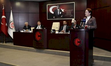 Meral Akşener, Gaziantep'te iş dünyasıyla buluştu: Kavga etmek yerine işbirliği yapmalıyız