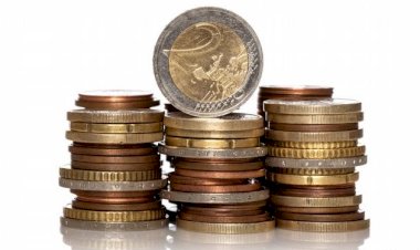 Euro 20 TL'yi gördü