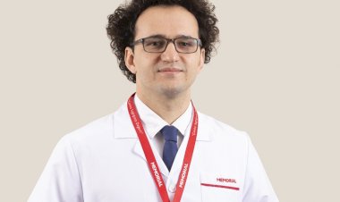VARİKOSELDE MİKROCERRAHİ TEKNİĞİ BABA OLMA ŞANSINI ARTIRIYOR