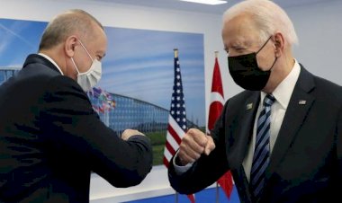 2022'de Türkiye'yi dış politikada neler bekliyor ?