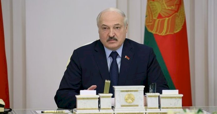 Lukaşenko'dan NATO'ya tehdit: Rus nükleer silahı alırız