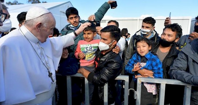 Papa: Akdeniz mezarsız bir mezarlığa dönüştü