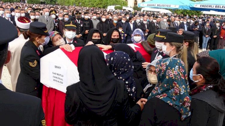 Şehit astsubay, son yolculuğuna uğurlandı