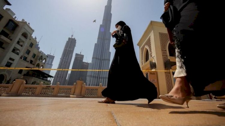 Birleşik Arab Emirlikleri hafta sonu tatilini Cumartesi ve Pazar olarak değiştiriyor