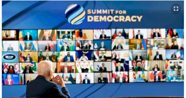 Demokrasi Zirvesi Başladı