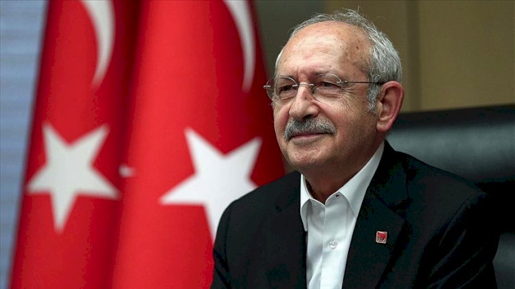 Kılıçdaroğlu'nun önündeki anket yüzünü gülümsetti. MHP’nin oy oranı bakın kaç çıktı