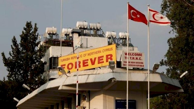 Kıbrıs Cumhuriyeti kimliği olan Kıbrıslı Türkler, Rum kesiminde çalışabilecek