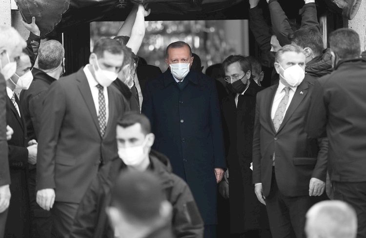 Murat Yetkin: Erdoğan ekonomiyle bilek güreşinde neye güveniyor?