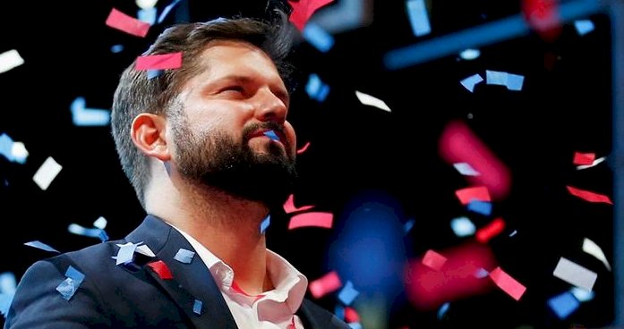 Şili'nin dövmeli devlet başkanı: Gabriel Boric