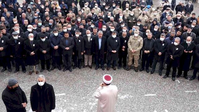 Jandarma Uzman Çavuş Emre Karadağ Silah Kazası Sonucu Şehit Oldu