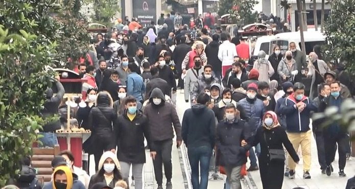 Türkiye'de vaka sayısı yeniden 30 binin üstüne çıktı