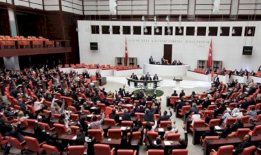 AKP ile CHP arasında ‘FETÖ’cülük’ tartışması