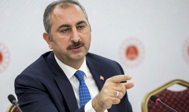 Adalet Bakanı Abdülhamit Gül keşke gazeteci olsaydı!