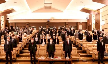 Ekonomi ve yargıda alarm zilleri çalarken seçim anketleri