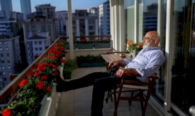 Ahmet Altan: Ana dilimi konuşabileceğim Türkiye'deki cezaevini, sürgünde özgür bir adam olmaya tercih ederim