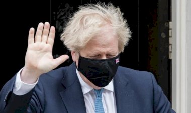 Boris Johnson'ın üzerindeki istifa baskısı artıyor