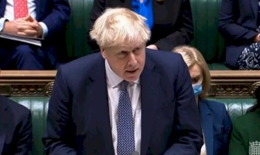 İngiltere medyası: Johnson skandalları unutturmaya çalışıyor