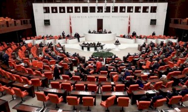 AYM üyeliğine Kenan Yaşar seçildi