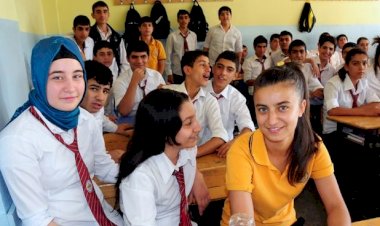 MEB, Kürtçe seçmeli derse hazır mı?