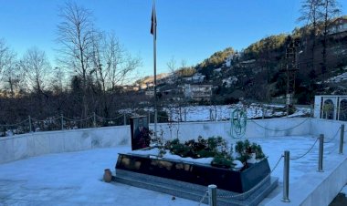 Vakıflar, şehit mezarı için belediyeden kira bedeli istedi