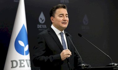 Babacan: Bebekler bile kötü yönetimin bedelini ödüyor