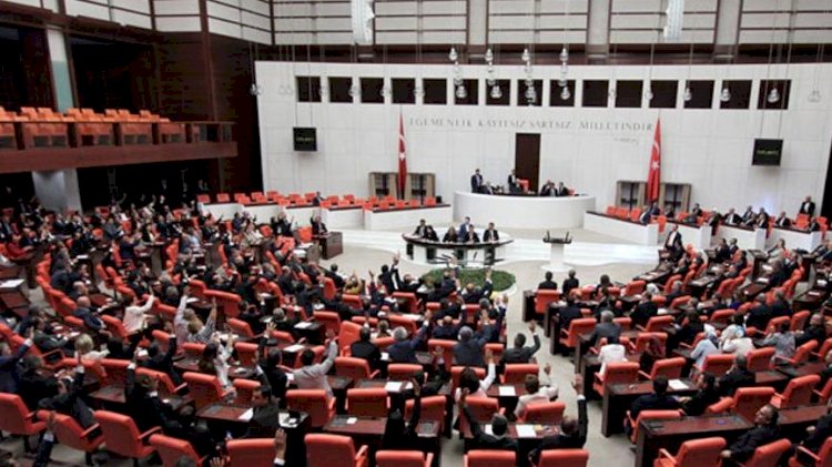 AKP ile CHP arasında ‘FETÖ’cülük’ tartışması
