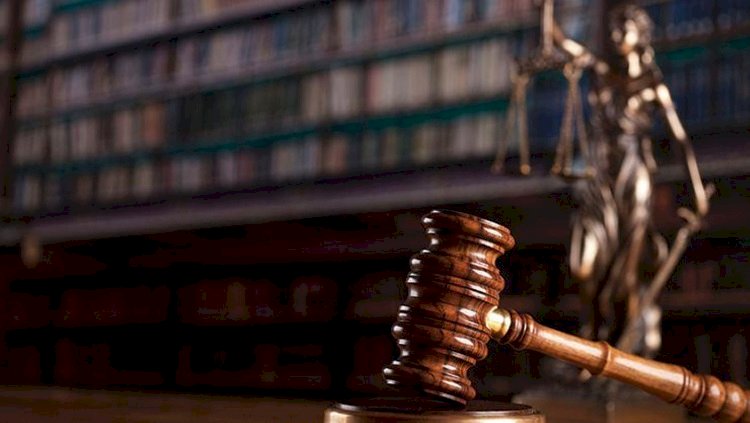 Yargıçlar devletin hukuk düzenini kurtarabilirler 