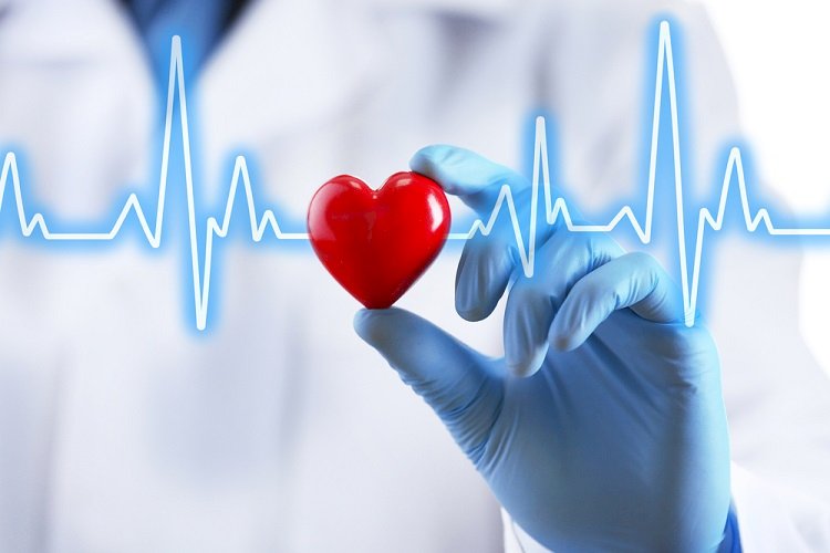 Kalp ameliyatlarında minimal invaziv yöntemler kullanılıyor