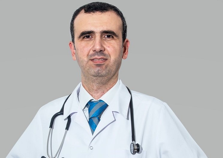 İshali olan çocuğa sık aralıklarla yemek verin